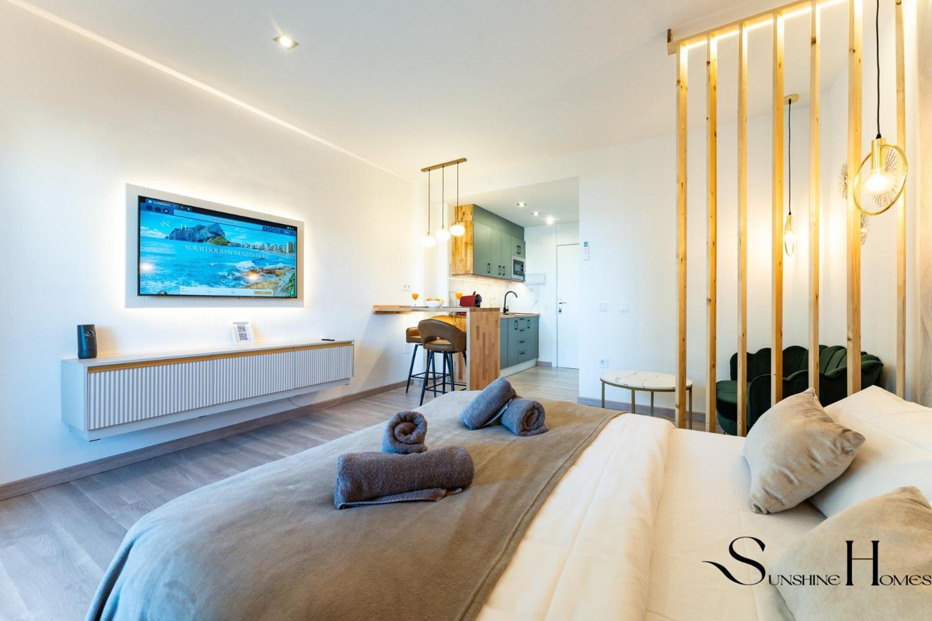 Seaview Beachfront Studio With Aqua Park & Balcony Benalmádena Zewnętrze zdjęcie