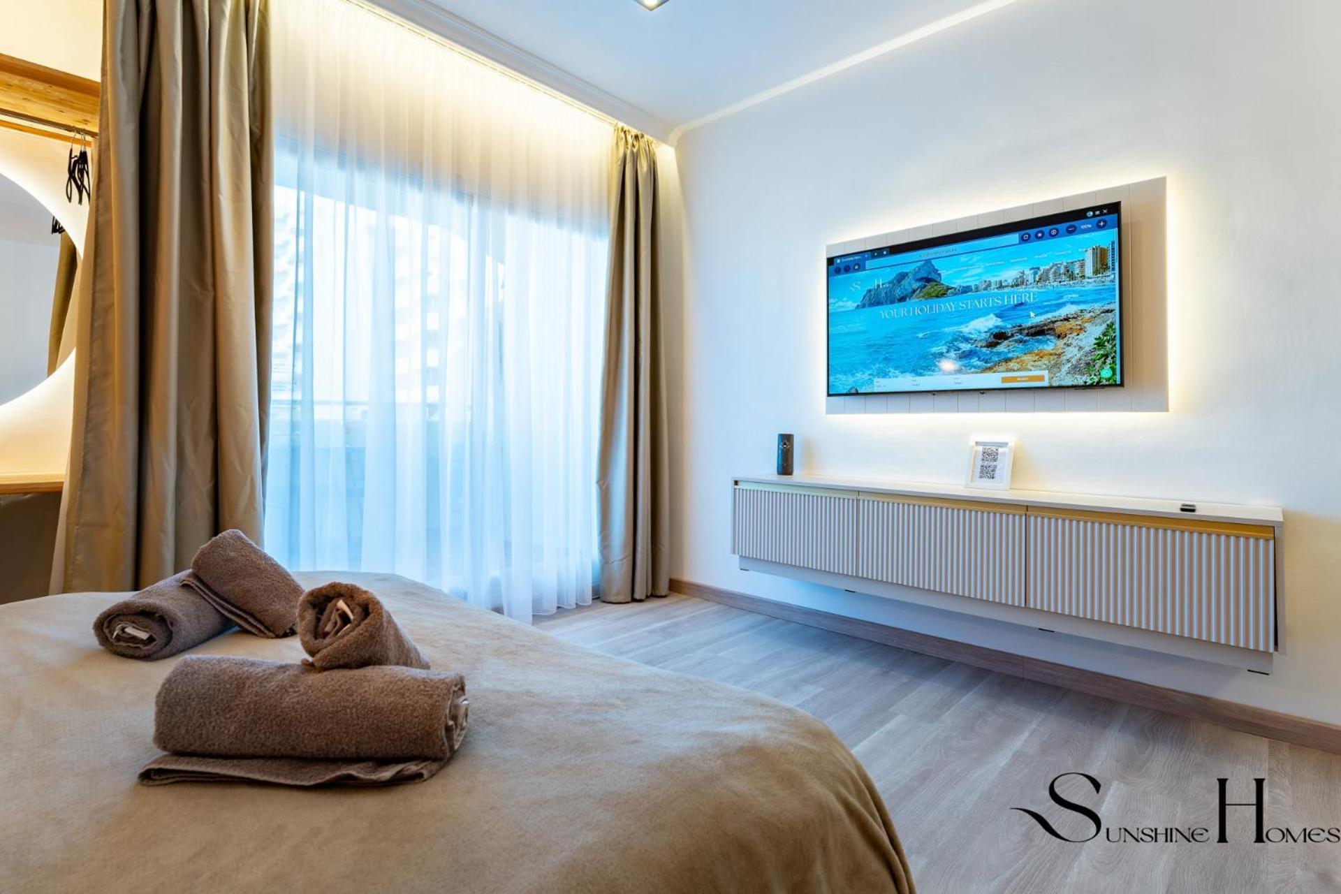 Seaview Beachfront Studio With Aqua Park & Balcony Benalmádena Zewnętrze zdjęcie