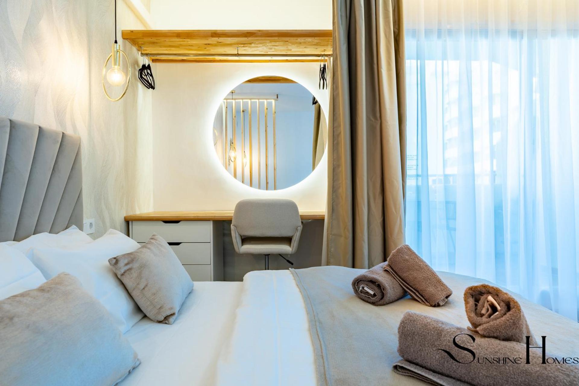 Seaview Beachfront Studio With Aqua Park & Balcony Benalmádena Zewnętrze zdjęcie
