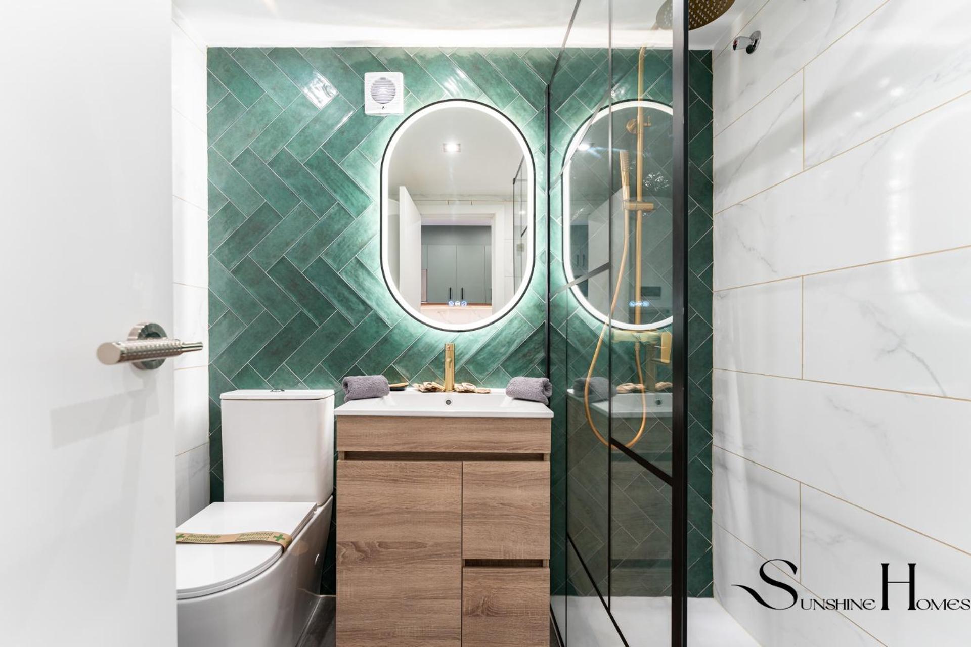 Seaview Beachfront Studio With Aqua Park & Balcony Benalmádena Zewnętrze zdjęcie