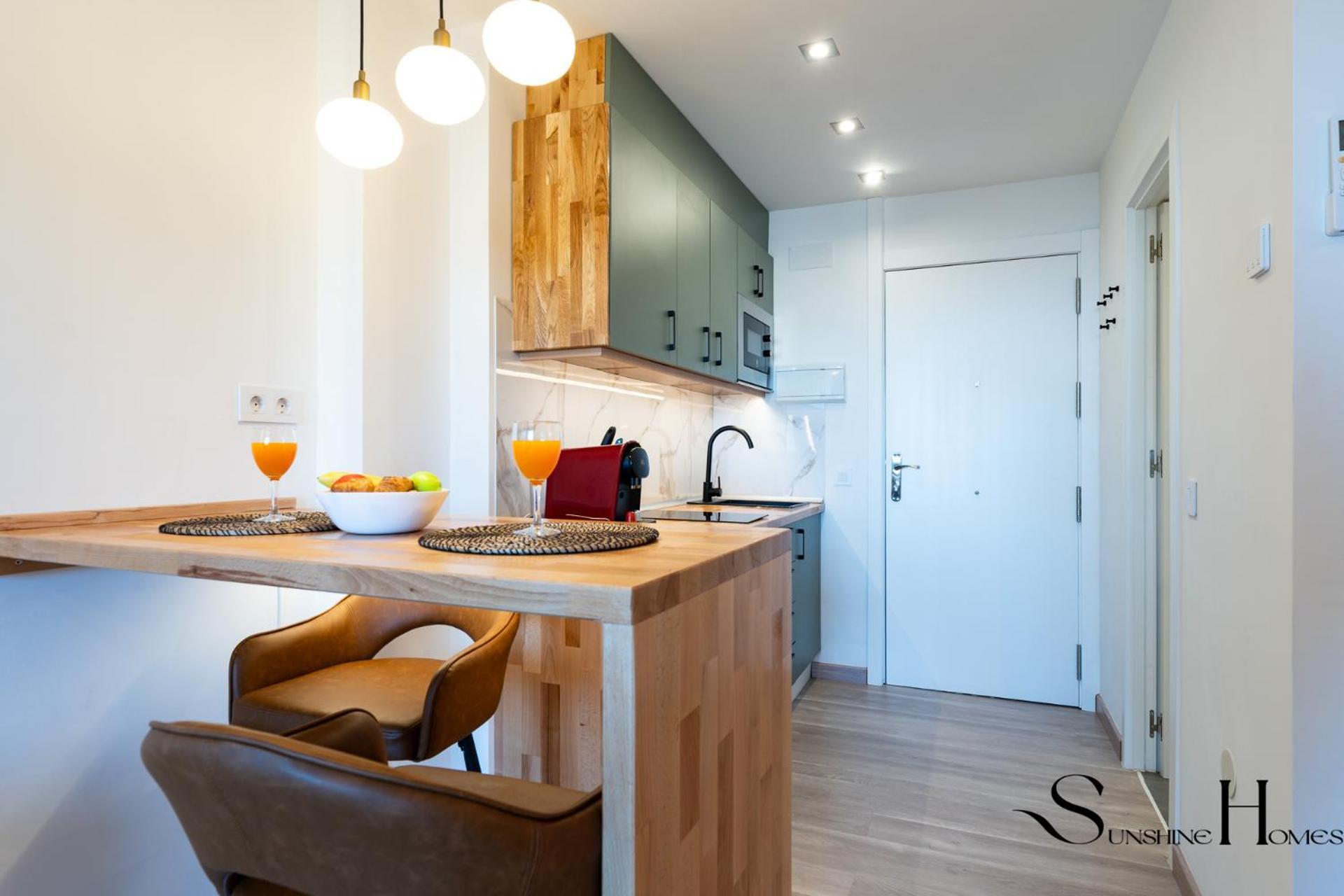 Seaview Beachfront Studio With Aqua Park & Balcony Benalmádena Zewnętrze zdjęcie